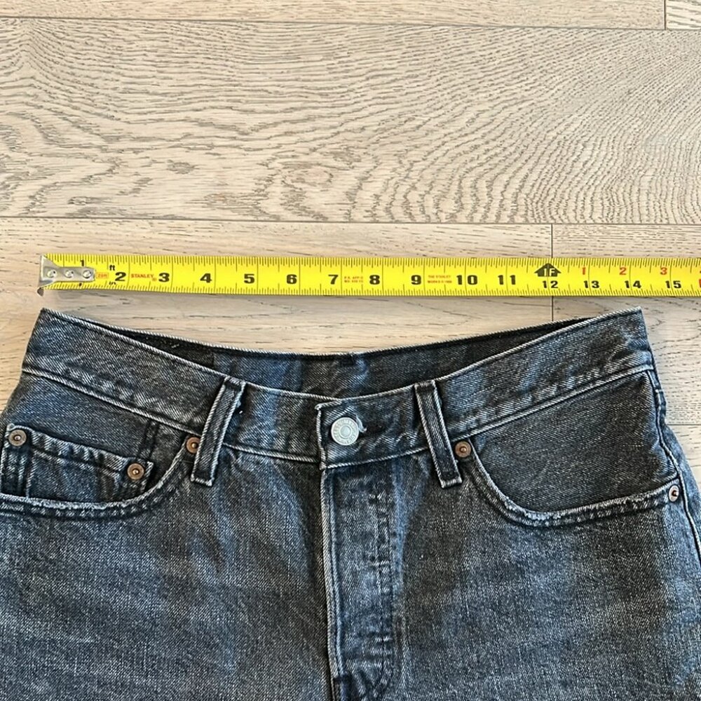 Levi’s short size 27 - Picture 3 of 5